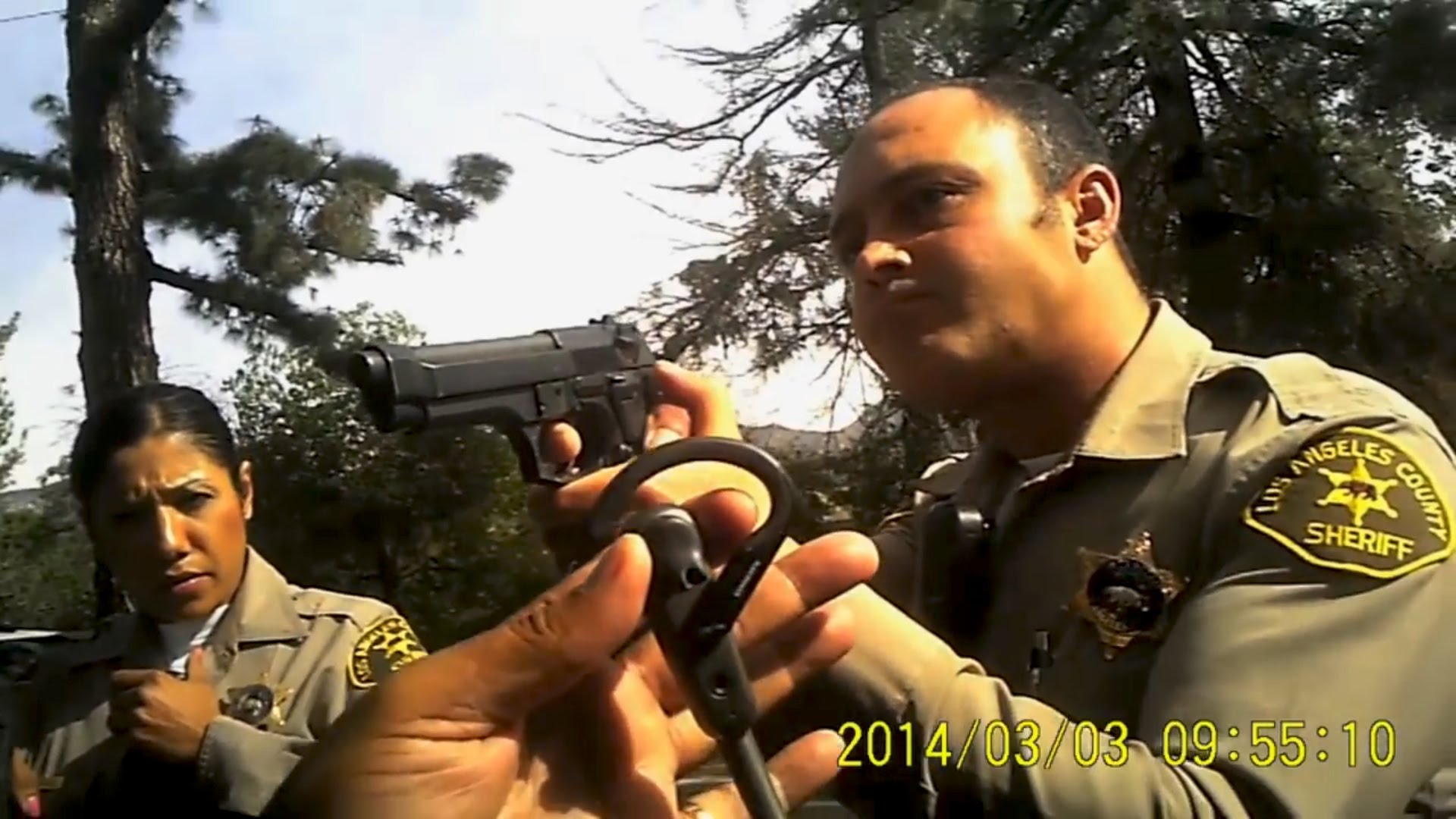 Shaky LASD Deputy Pulls Gun on Private Investigator Working in His Car | Cop Block