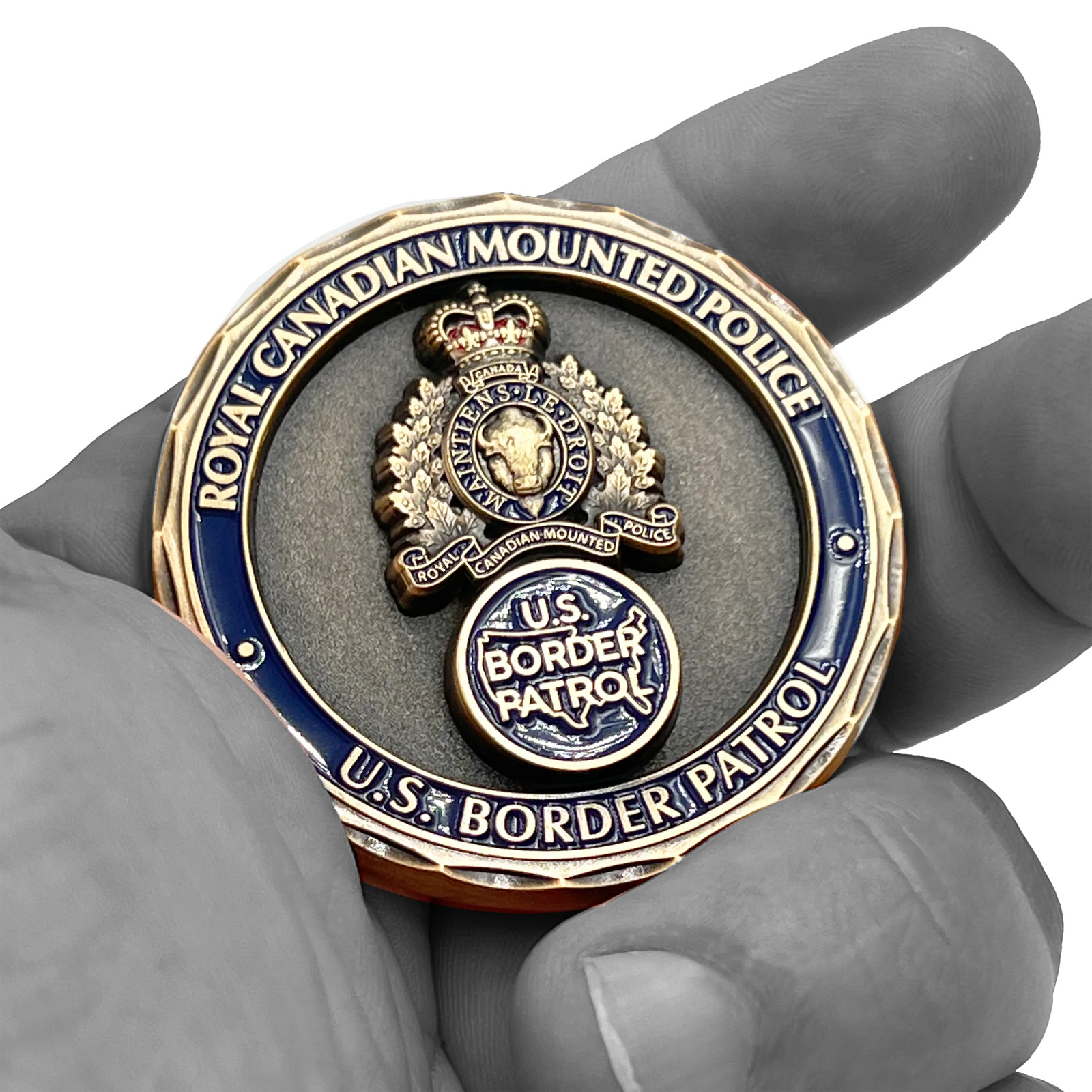 BL4-021 RCMP Challenge Coin Royal Canadian Mounted Police CBP Border Patrol Agen