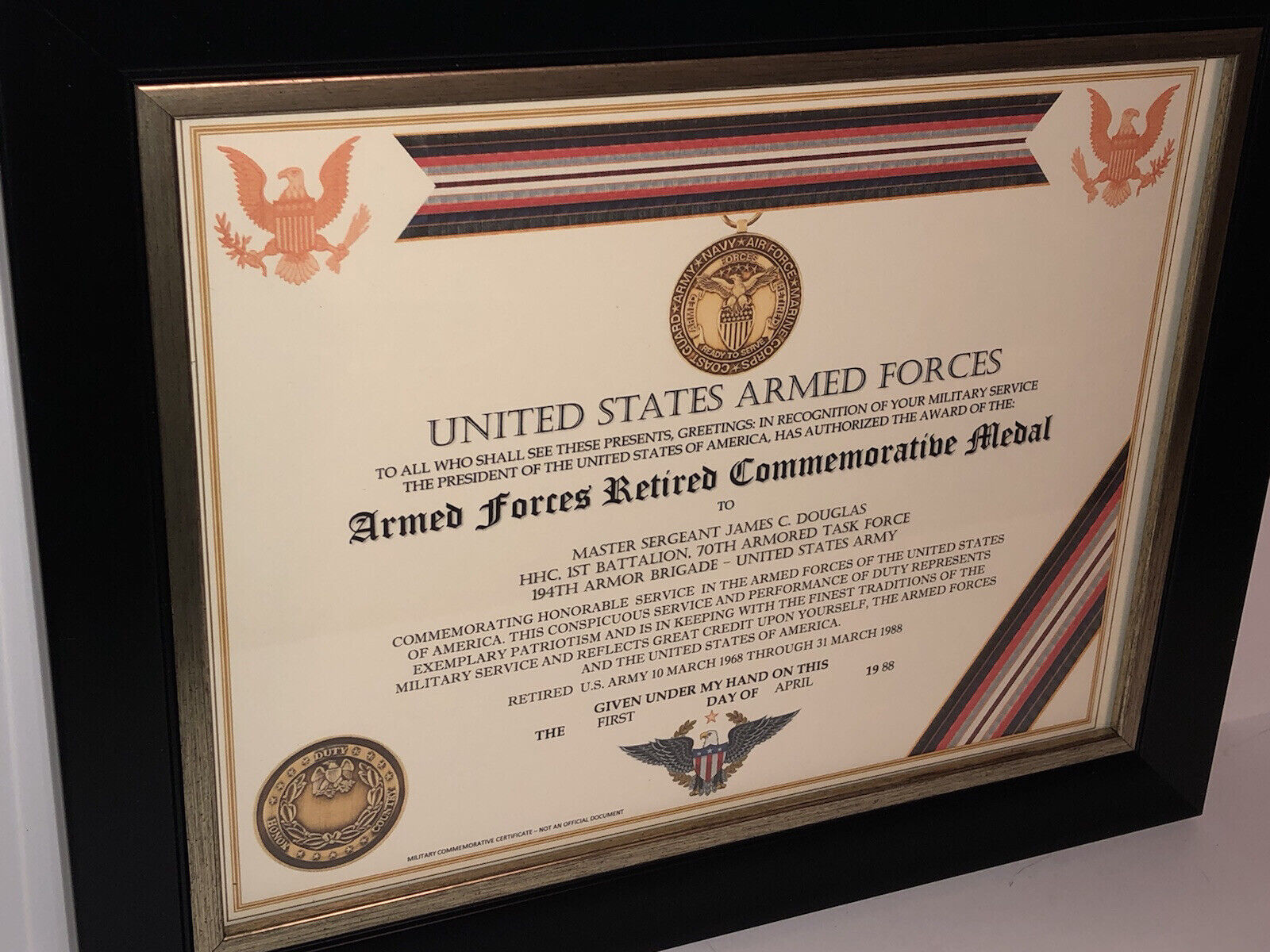 ARMED FORCES RETIRED COMMEMORATIVE MEDAL CERTIFICATE ~ Type 1