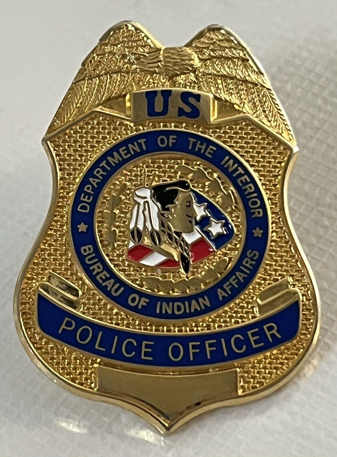 Obsolete Dept of the Interior Bureau Indian Affairs Police Officer Mini Badge