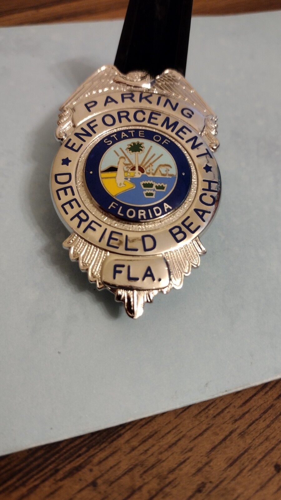 Obsolete Deerfield Beach Florida Parking Enforcement Badge NOT POLICE Nielsen HM