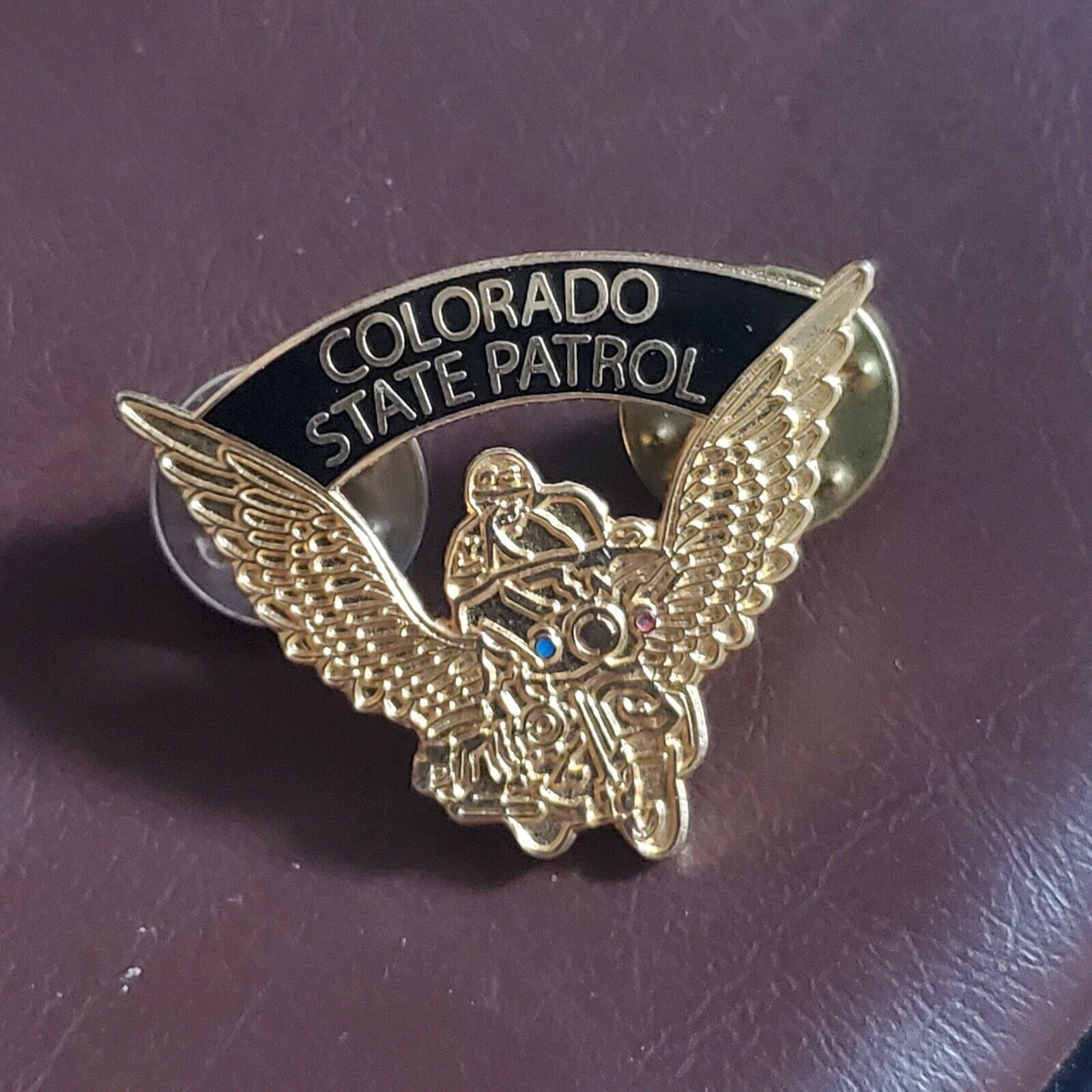 Colorado State Patrol Police Badge Lapel Hat Tie Pin Gold Tone Motorcycle Wings