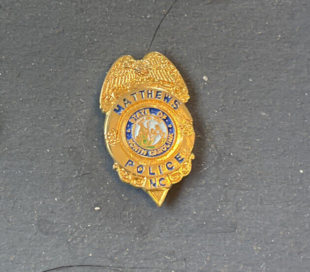Rare Vintage Matthews POLICE NC Police Lapel PIN Hat Pin Tie Tack North Carolina