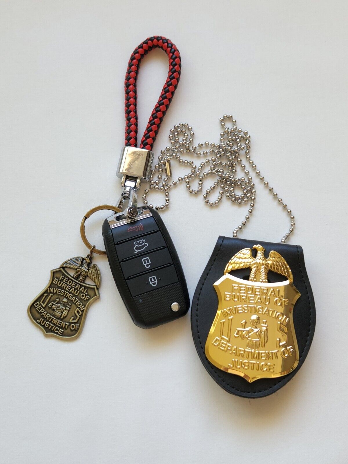 FBI Keychain And Full Size Replica Badge With Holder 