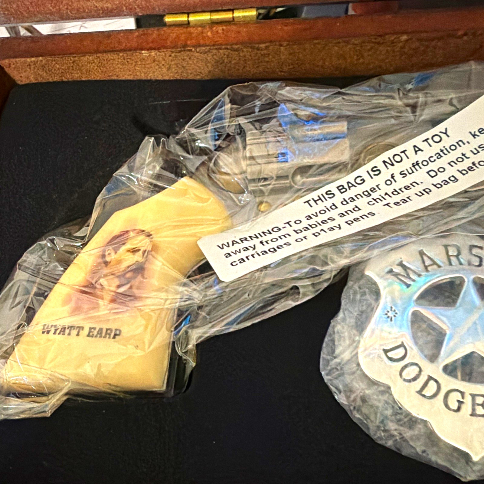 Dodge City Marshal Police Replica Badge with Display Case Wyatt Earp Set Dodge City Marshal Police Replica Badge with Display Case Wyatt Earp Set