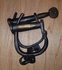 Property Of Alcatraz San Francisco California Working Cast Iron Handcuffs & Key picture