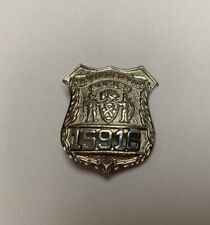 VINTAGE OBSOLETE LAW ENFORCEMENT NEW YORK SHIELD PIN BACK NY picture